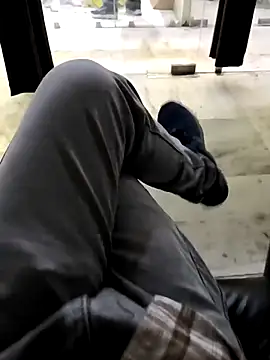 Snapshot of faaseel chatting on March 2025 08:59:01 AM faaseel online show from March 2025 08:59:01 AM