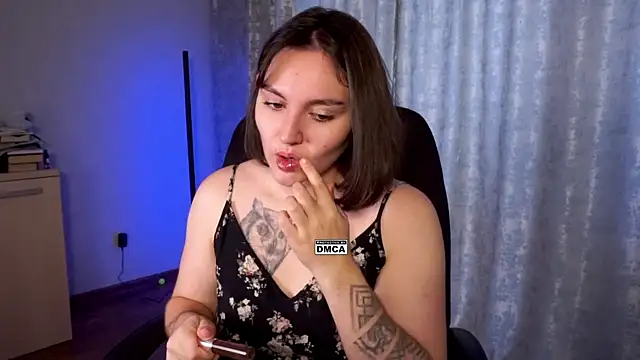 Hoot owl cb online show from October 2025 02:09:02 AM