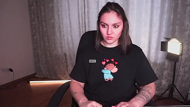 Hoot owl cb online show from April 2026 04:11:01 AM