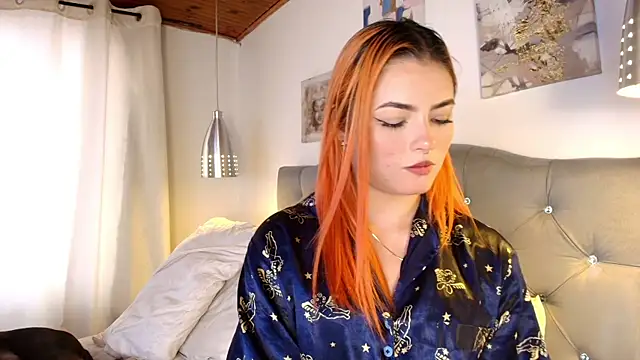 Miah hilton2 online show from June 2026 10:51:02 PM