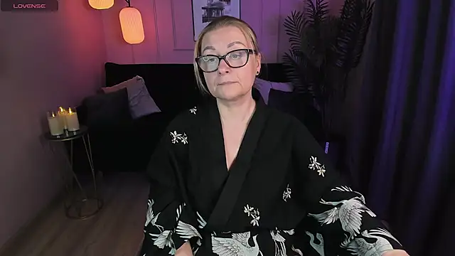 AlexandraKind online show from January 2025 11:43:01 PM