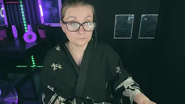 AlexandraKind online show from February 2025 07:56:02 PM