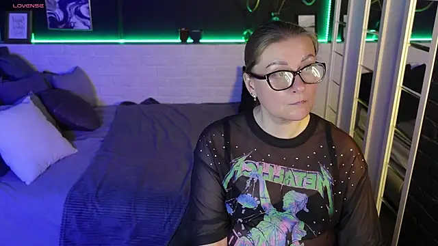 AlexandraKind online show from March 2025 11:09:02 PM