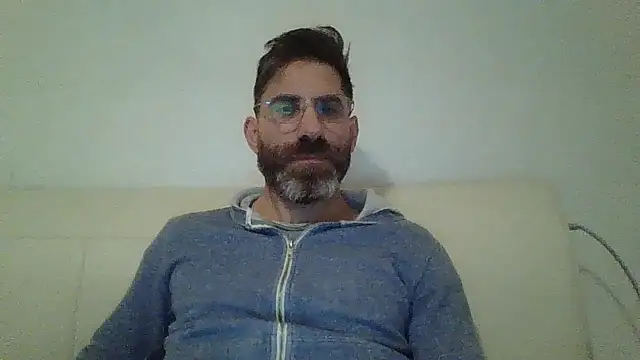 Snapshot of alcatraz009 chatting on December 2024 02:42:01 AM alcatraz009 online show from December 2024 02:42:01 AM