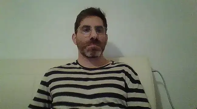 Snapshot of alcatraz009 chatting on February 2025 09:38:02 PM alcatraz009 online show from February 2025 09:38:02 PM