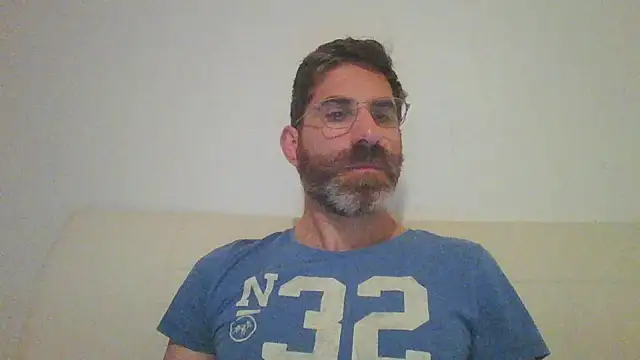 Snapshot of alcatraz009 chatting on October 2025 04:42:01 AM alcatraz009 online show from October 2025 04:42:01 AM