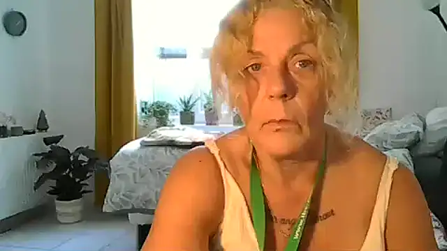 housewife shantie online show from July 2026 11:45:02 AM