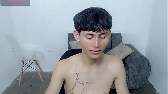 tanjiro cute online show from December 2024 04:02:02 AM