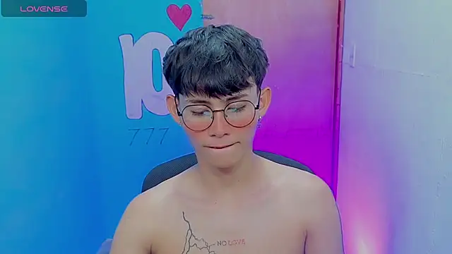 tanjiro cute online show from May 2026 10:16:01 PM