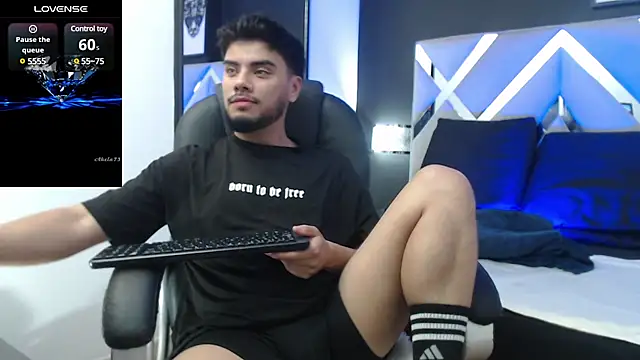 Tommidubois online show from December 2024 06:05:01 PM