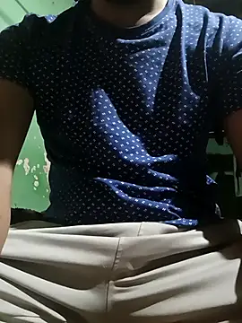 Vignesh3246 online show from October 2025 05:20:02 PM