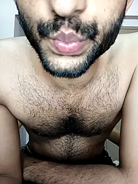 Vignesh3246 online show from November 2025 04:31:02 PM