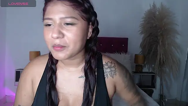 alinakiss online show from January 2025 03:49:02 AM