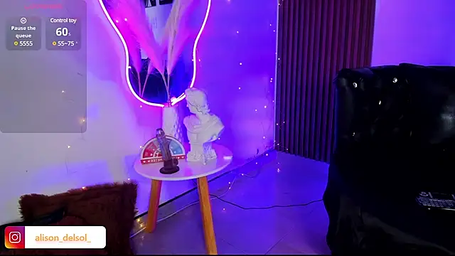 Alisson Wynter online show from February 2025 06:13:02 AM