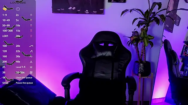 Alisson Wynter online show from December 2025 03:12:02 AM