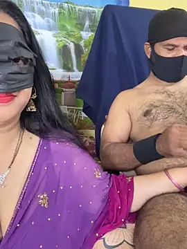 Snapshot of vinky05 chatting on September 2025 06:04:02 AM vinky05 online show from September 2025 06:04:02 AM