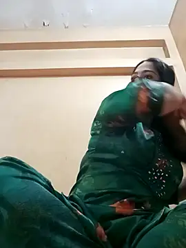 Snapshot of Magical_Girl- chatting on February 2025 09:49:01 AM Magical Girl- online show from February 2025 09:49:01 AM