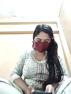 Snapshot of Magical_Girl- chatting on March 2025 03:21:02 AM Magical Girl- online show from March 2025 03:21:02 AM