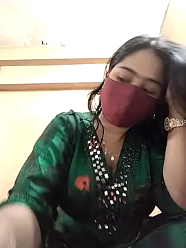 Snapshot of Magical_Girl- chatting on March 2025 03:32:02 AM Magical Girl- online show from March 2025 03:32:02 AM