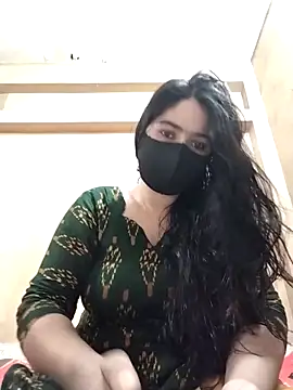 Snapshot of Magical_Girl- chatting on October 2025 04:00:01 AM Magical Girl- online show from October 2025 04:00:01 AM