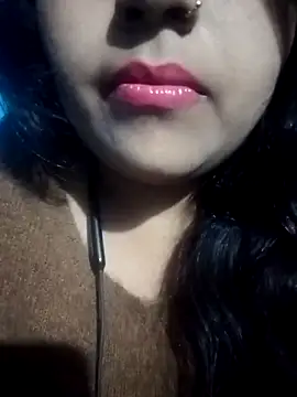 Snapshot of Love-Veronica chatting on February 2026 06:23:02 PM Love-Veronica online show from February 2026 06:23:02 PM