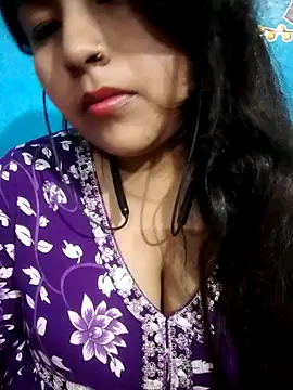 Love-Veronica online show from February 2026 11:44:01 AM