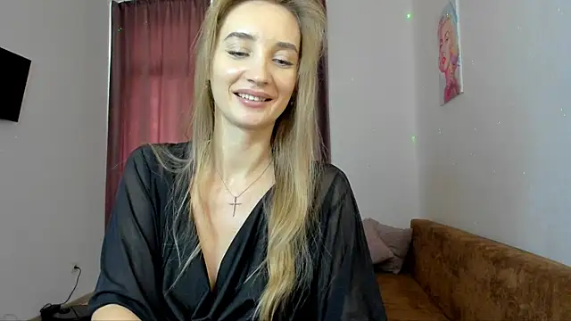 Snapshot of Wild_RoosE chatting on January 2025 12:35:01 PM Wild RoosE online show from January 2025 12:35:01 PM