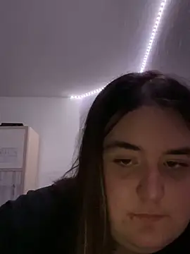 Snapshot of hotiee chatting on March 2025 11:30:02 AM hotiee online show from March 2025 11:30:02 AM