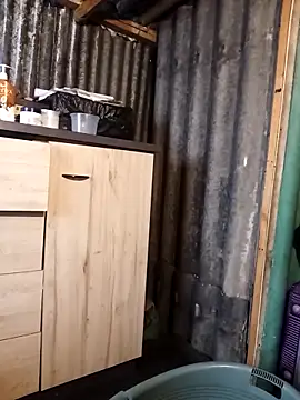 curvyloneah75 online show from October 2025 05:52:01 AM