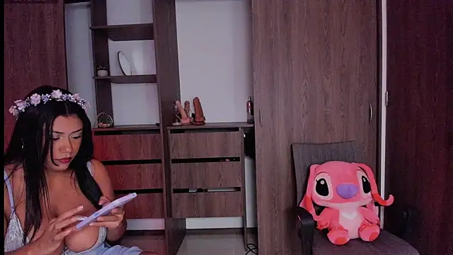 khris boobs online show from February 2025 10:33:01 PM