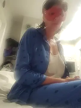 Vagabondainnamorata online show from September 2025 05:01:02 AM