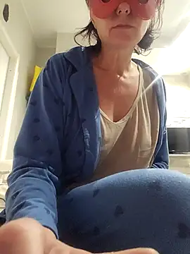 Vagabondainnamorata online show from November 2025 04:04:01 AM