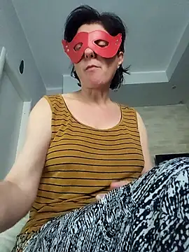 Snapshot of Vagabondainnamorata chatting on April 2026 03:42:02 PM Vagabondainnamorata online show from April 2026 03:42:02 PM