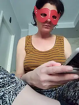 Snapshot of Vagabondainnamorata chatting on April 2026 04:04:02 PM Vagabondainnamorata online show from April 2026 04:04:02 PM