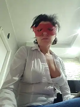 Snapshot of Vagabondainnamorata chatting on April 2026 02:50:01 AM Vagabondainnamorata online show from April 2026 02:50:01 AM