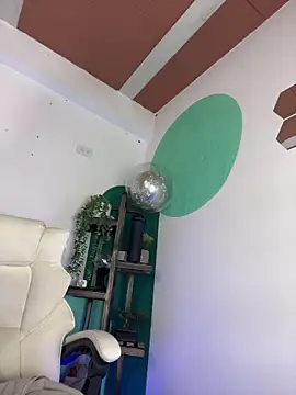 LollaByer online show from April 2026 09:04:02 PM