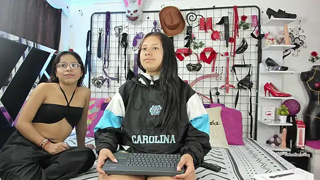 thedream girls online show from June 2026 01:02:02 PM