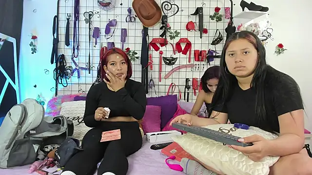 thedream girls online show from June 2026 01:02:01 PM