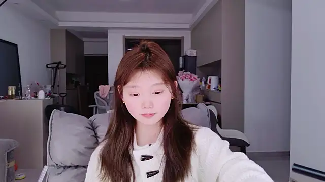 yangyang-1115 online show from February 2026 02:10:01 PM