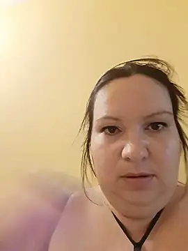 Szilvi93 online show from July 2026 07:26:01 AM