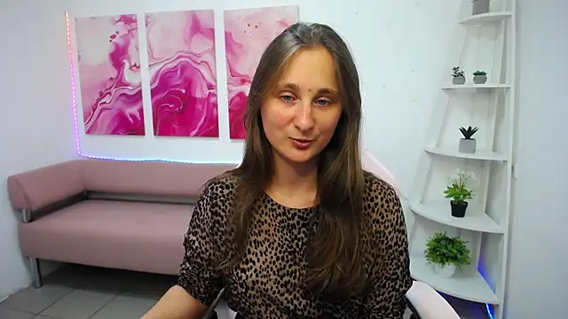 MichelLeee online show from July 2026 12:48:02 PM