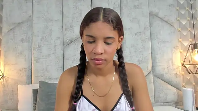 AshleyHill2 online show from February 2026 06:22:01 AM