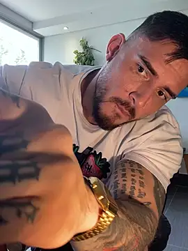 DimitriSullivan  online show from April 2026 07:11:02 PM