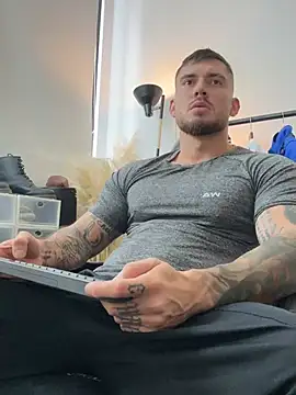 DimitriSullivan  online show from July 2026 02:30:01 PM