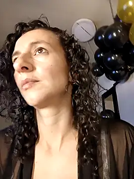 AriannaRussell  online show from March 2026 01:38:01 PM