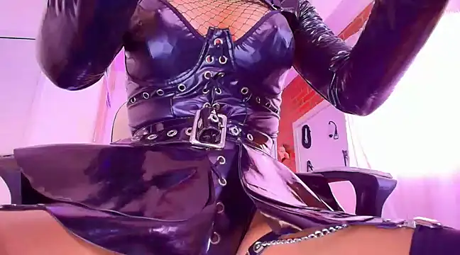 Snapshot of xl_dakotadom chatting on January 2025 12:13:01 PM xl dakotadom online show from January 2025 12:13:01 PM