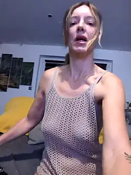 Snapshot of Ana-ya16 chatting on September 2025 05:01:02 AM Ana-ya16 online show from September 2025 05:01:02 AM