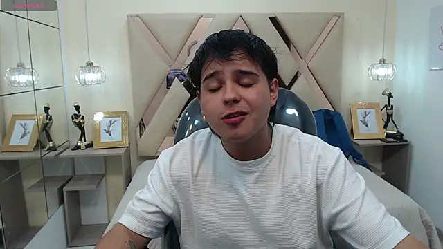 AndrewPherson online show from January 2025 12:58:01 PM