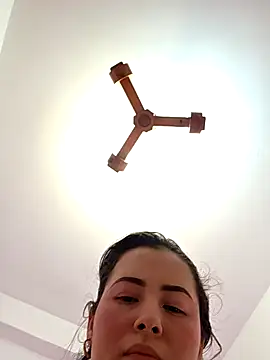 NeredaXxx online show from November 2025 10:34:02 PM