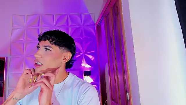 Snapshot of im_sebaslopez chatting on March 2026 07:28:02 PM im sebaslopez online show from March 2026 07:28:02 PM